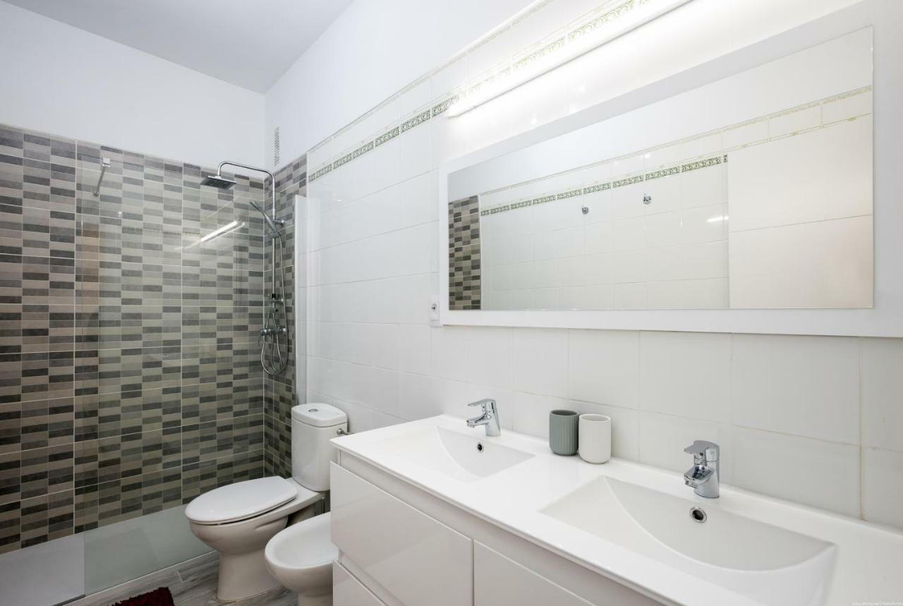 Spacious & Stylish Apartment Los Cristianos Лос-Крістіанос Екстер'єр фото