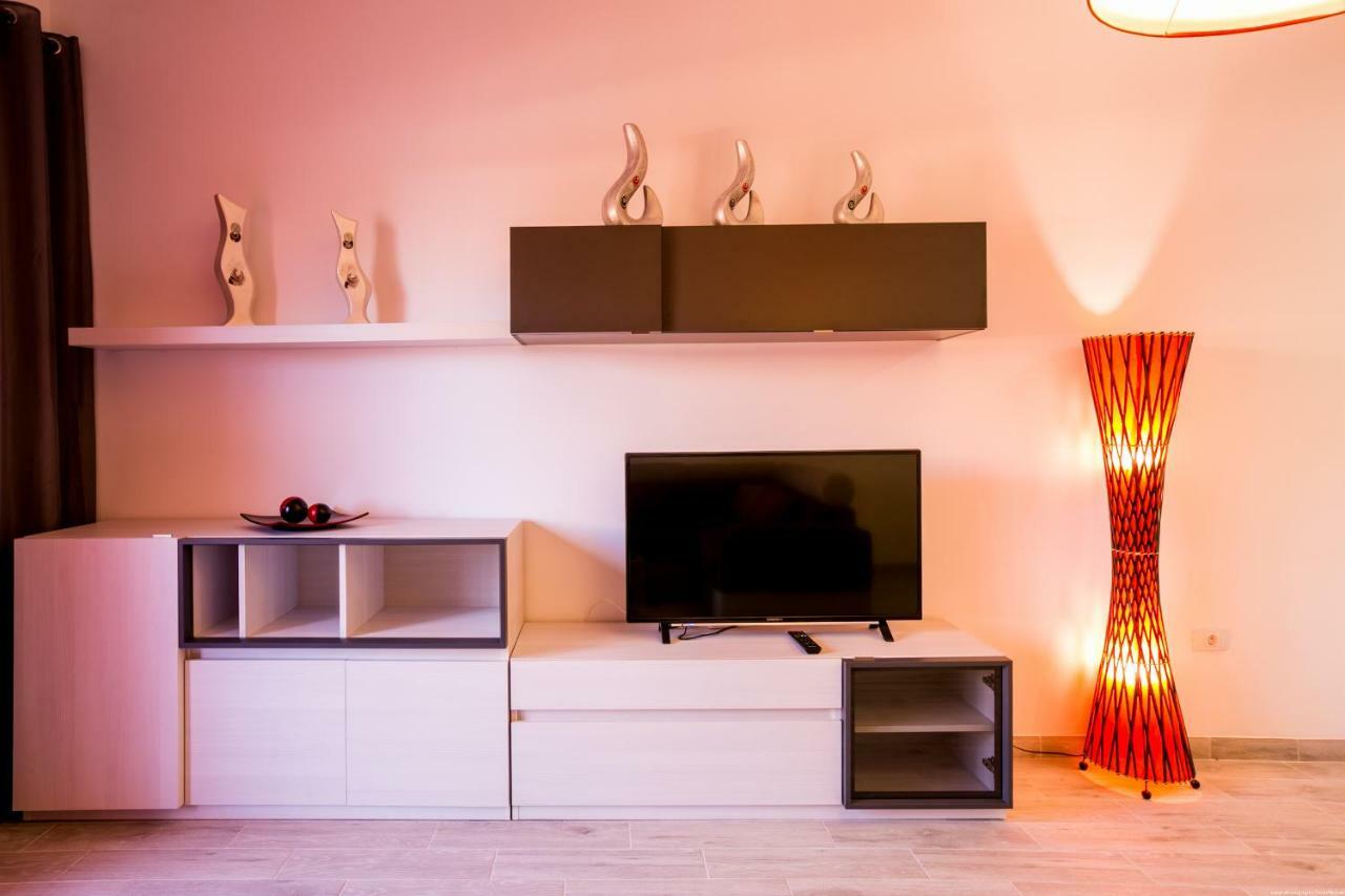 Spacious & Stylish Apartment Los Cristianos Лос-Крістіанос Екстер'єр фото